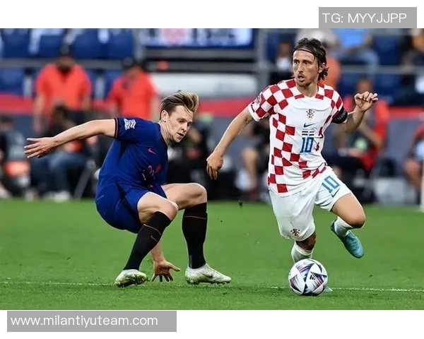 多明戈斯称赞克罗地亚联赛发展潜力立志重返巴萨实现梦想