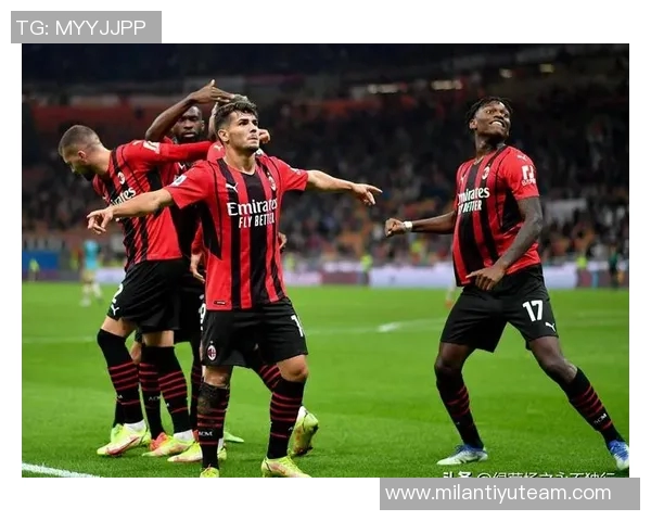 奇克回归米兰合练埃斯图皮尼安缺席对阵亚特兰大