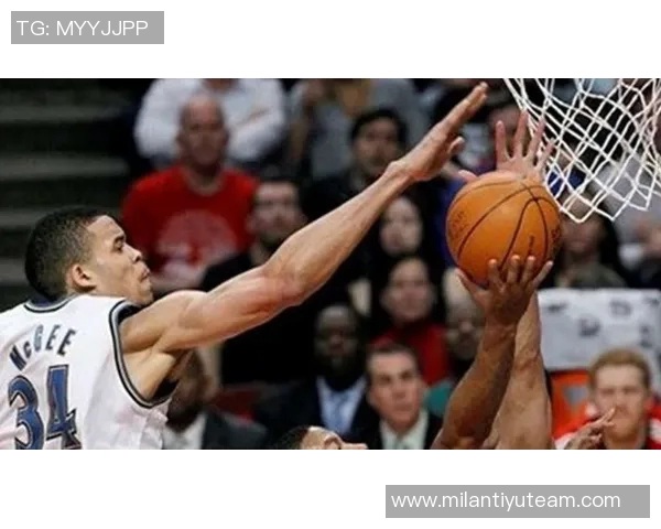 快船若签德罗赞将面临巨大风险他未必能超越比尔的表现 快船若签德罗赞将面临巨大风险他未必能超越比尔的表现