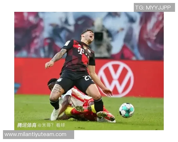 费耶诺德后卫回应拜仁传闻称队友常开玩笑我专注于个人成长